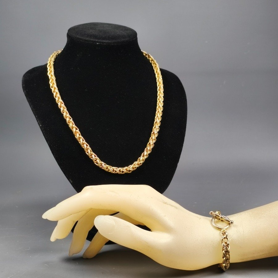 Item 16461 - Image 0