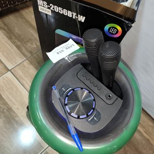 Equipo de Audio Multimedia con Doble Bocina de 8", Bluetooth y Luces - imagen 5
