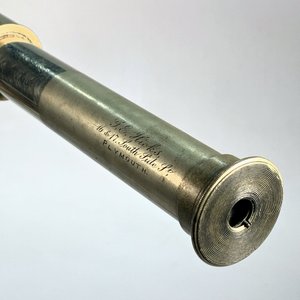 Catalejo Antiguo de Metal y Cuero con Trípode Telescópico - imagen 4