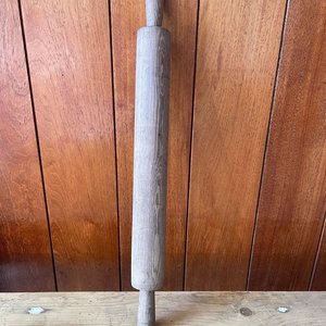 PALOTE DE AMASAR DE 60 CM APROX DE PINO TEA - imagen 1