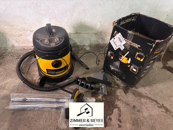 Aspiradora y Lava Tapizados BTA Cleaner ALPL20 Como Nueva - imagen 1