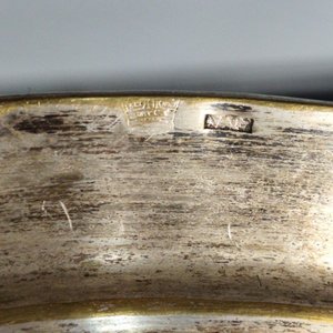 Centro de Mesa Ovalado Italiano en Metal Sellado con Tapa y Asas - imagen 4