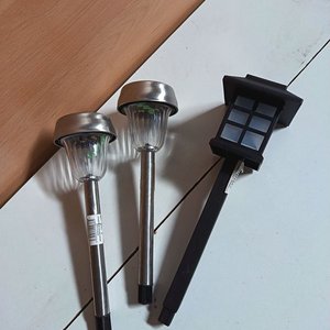 Lote de 3 Faroles Solares para Jardín - imagen 3