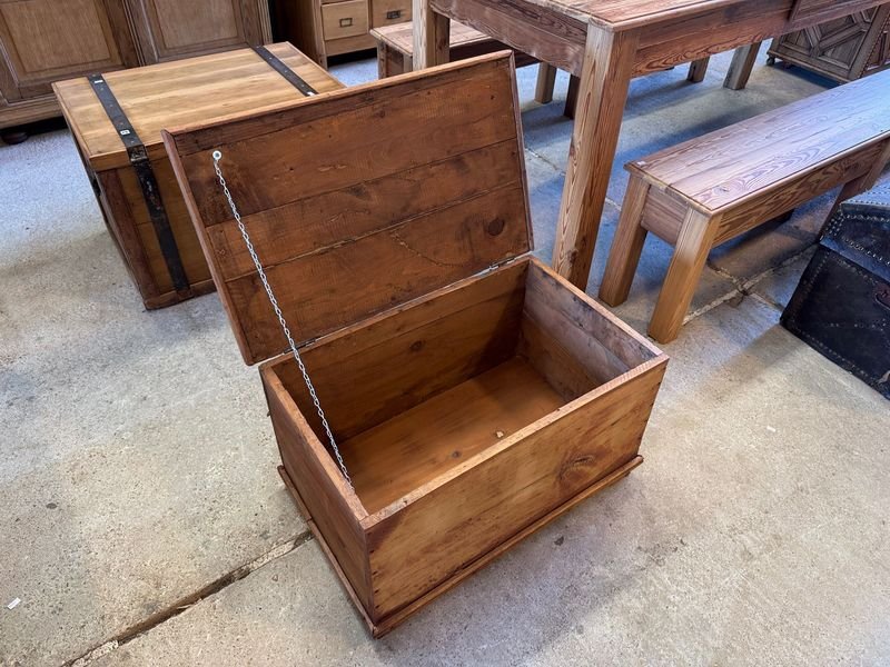 Item 877678 - Image 1