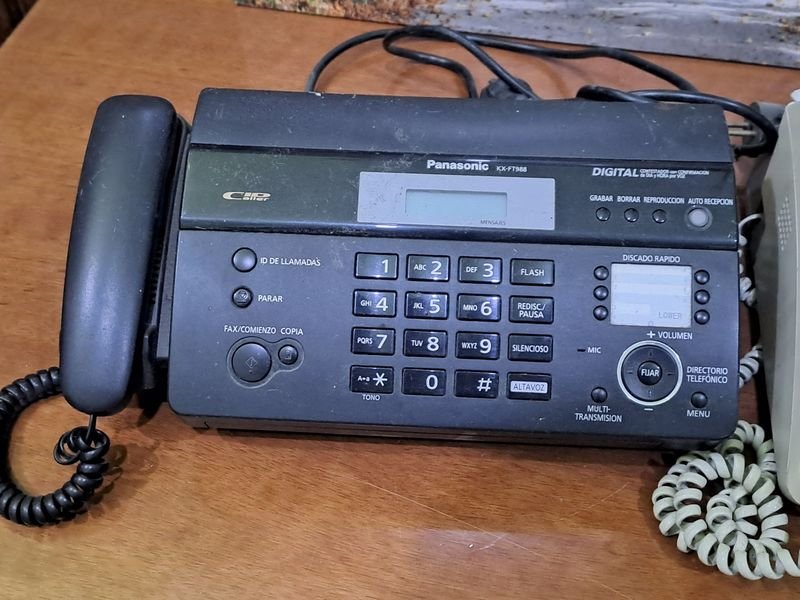 Equipos de Fax Panasonic y Sharp en Excelente Condición - imagen 3