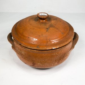 Olla de Barro Artesanal con Tapa - 25 x 18 cm - imagen 1