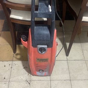 Lote siguiente: Hidrolavadora Gamma Roja