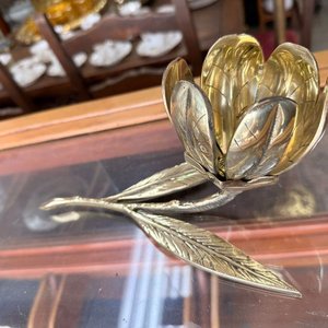 Flor de Bronce Decorativa con Ceniceros Desmontables - imagen 2
