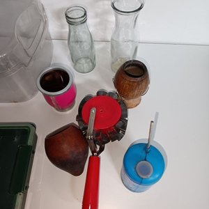 Recipientes Plásticos, Botellas de Vidrio y Utensilios de Cocina - imagen 3