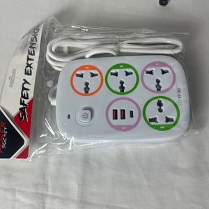 Alargue con 4 Tomas y 2 Puertos USB, Nuevo - imagen 3