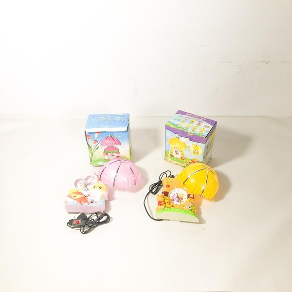 Dos Lamparitas de Noche Infantiles con Reloj - imagen 1