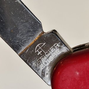 Navaja Multiuso Suiza Victorinox Roja - imagen 3