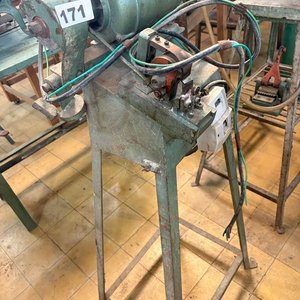 Pulidora de Zapatería Industrial con Pie Metálico y Motor - imagen 2