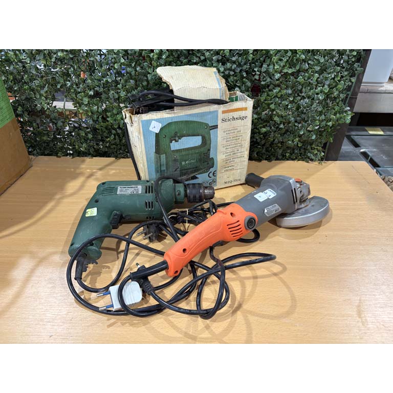 Lote siguiente: Conjunto de herramientas eléctricas