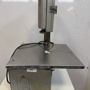 Lote anterior: Sierra Carnicera Eléctrica de Sobremesa "Siemsen" - Volante 22cm