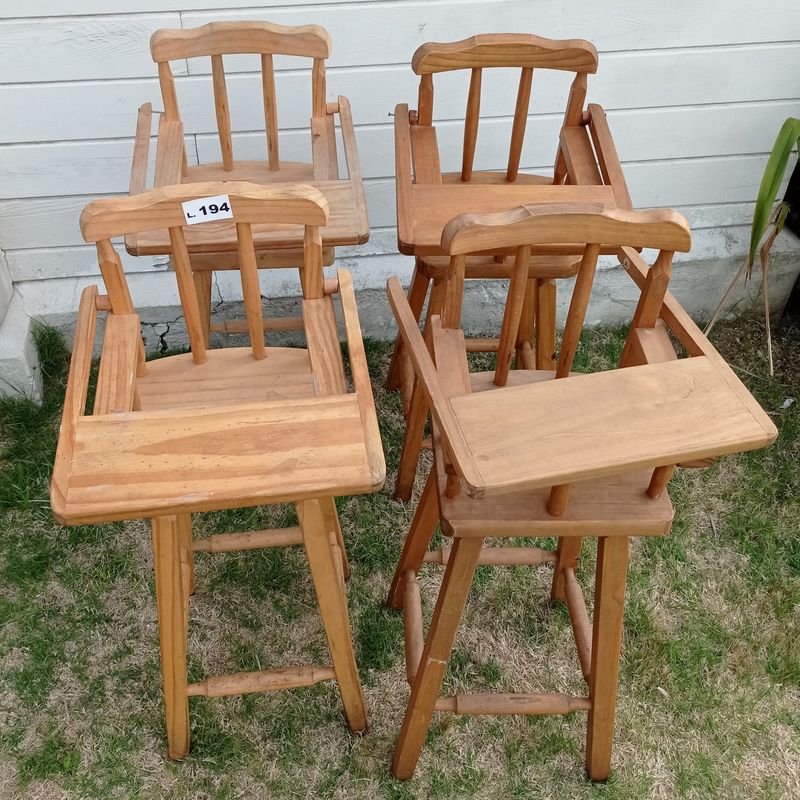 Sillas de madera para niños con faltantes - imagen 2