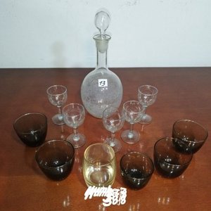 Lote siguiente: Juego de Cristalería con Decantador