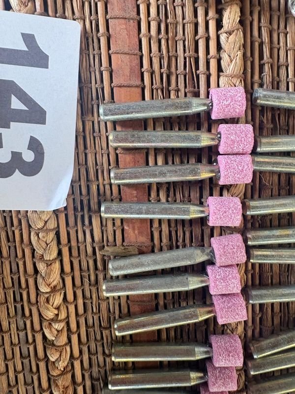 Lote de Puntas de Amolar Rosadas para Herramientas