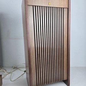 Tocadiscos Philips Vintage con Parlantes de Madera - imagen 8