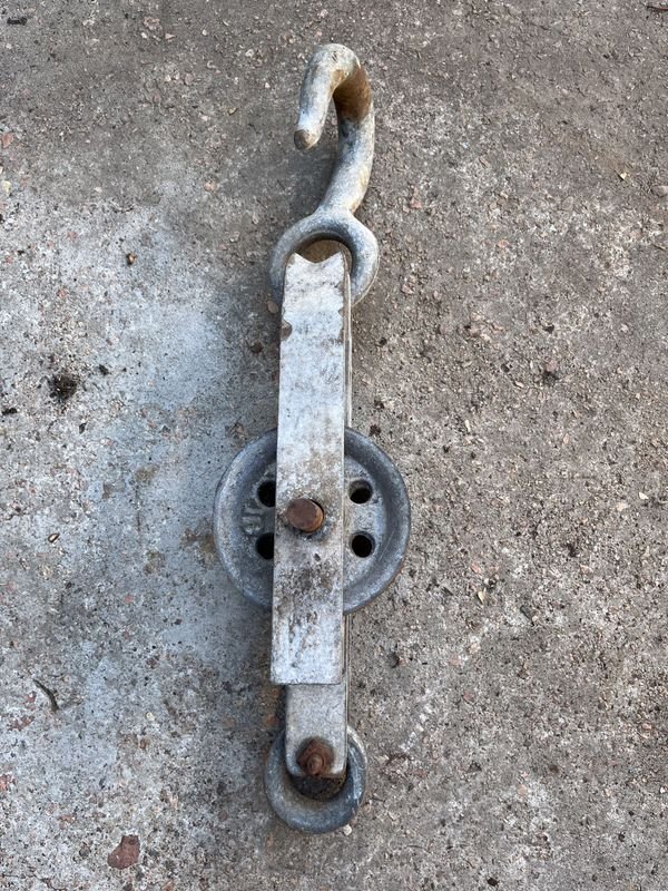 Item 884005 - Image 1