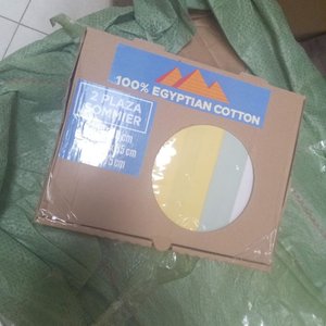 Lote siguiente: Juego de Sábanas de Dos Plazas 100% Algodón Egipcio