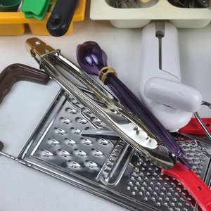 Lote Variado de Utensilios de Cocina y Cubiertos - imagen 6