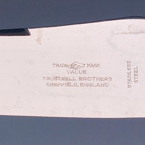 Set de 2 Cubiertos de Servir Stanley Ingleses con Pincho y Cuchillo, Mangos Blancos - imagen 3