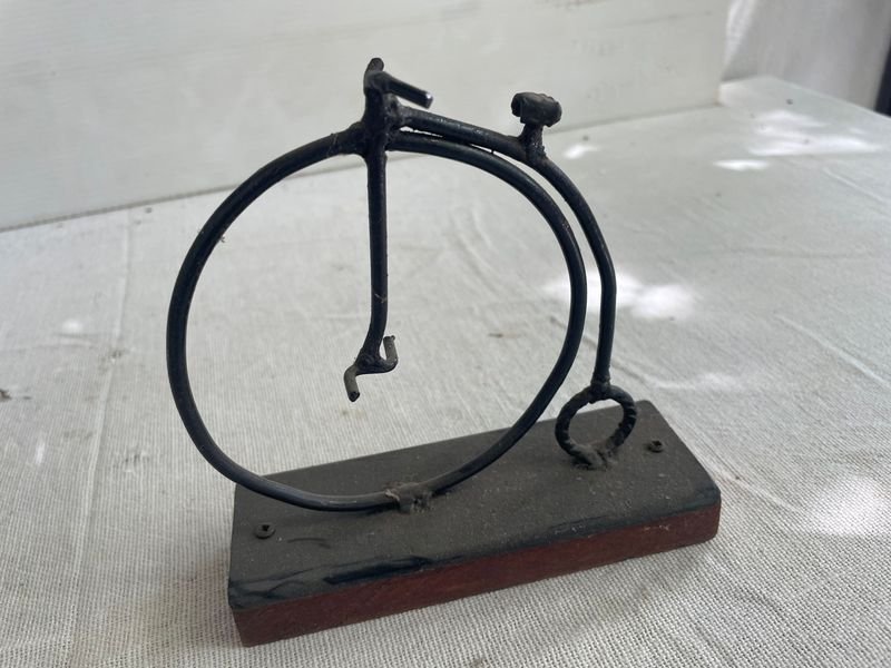 Bicicleta Antigua Artesanal de Hierro para Colección