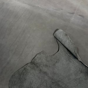 Cuero Negro Entero para Tapicería - imagen 3