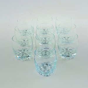Lote anterior: Diez vasos hialinos para whisky