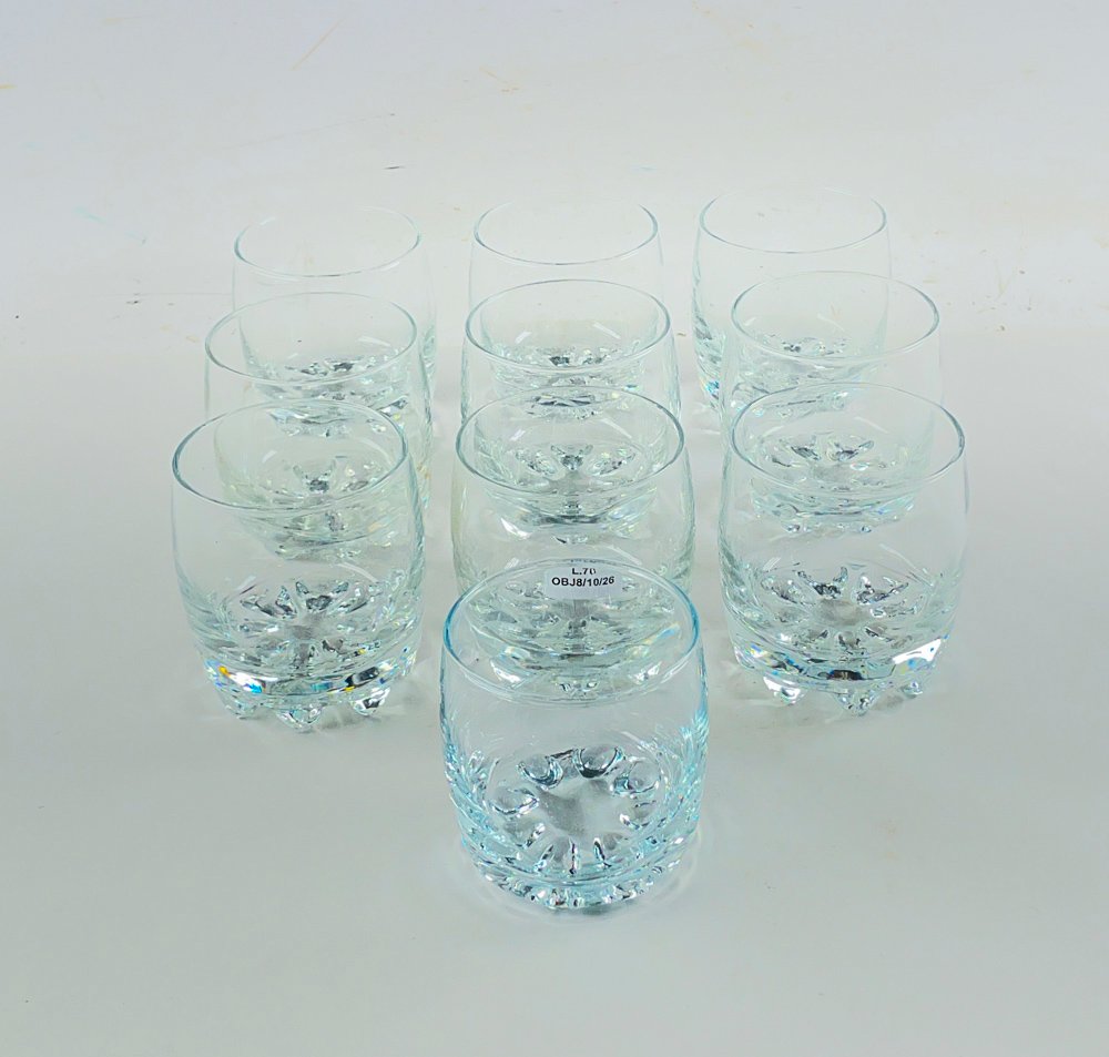 Diez vasos hialinos para whisky