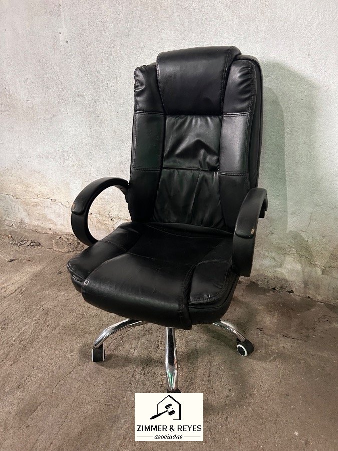 Silla de Escritorio Negra con Ruedas
