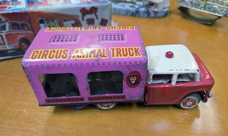 Item 881070 - Image 2