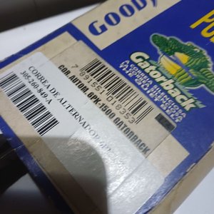Caja de Correas de Distribución y Repuestos Varios para Automóvil - imagen 5