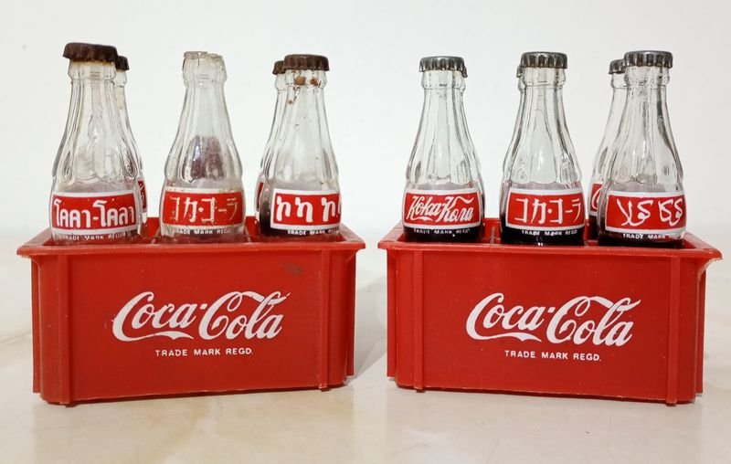 Colección de Mini Casilleros Coca Cola con Etiquetas Diferentes - imagen 3