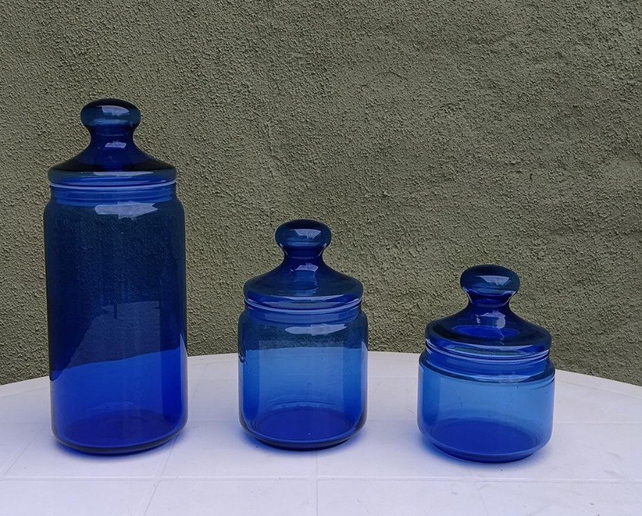 Set de 3 Frascos de Vidrio Azul con Tapa Hermética