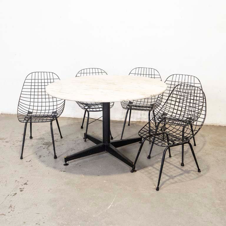 Item 2094424 - Image 1