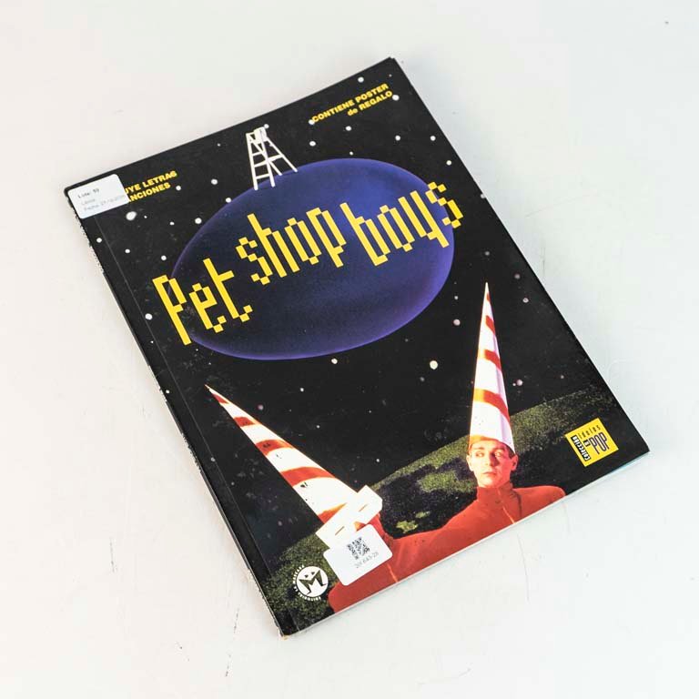Pet Shop Boys: Libro con Letras de Canciones y Poster de Regalo