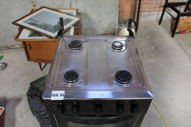 Item 856008 - Image 1