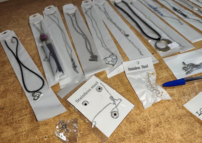 Colección de joyería en acero quirúrgico - imagen 3