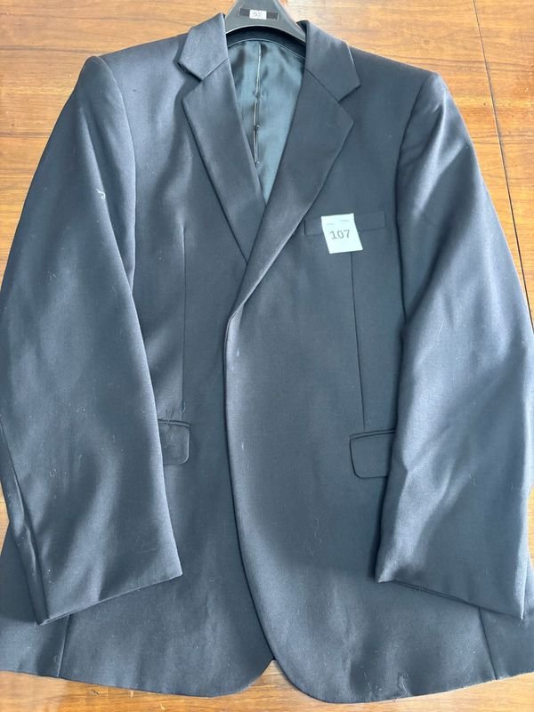 Saco Negro Talle 52 Nuevo
