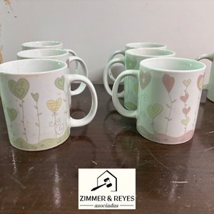 Lote de 10 Tazas de Cerámica con Diseños Variados - imagen 3