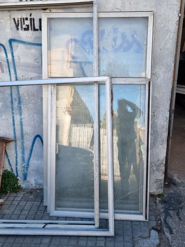 Item 869464 - Image 1