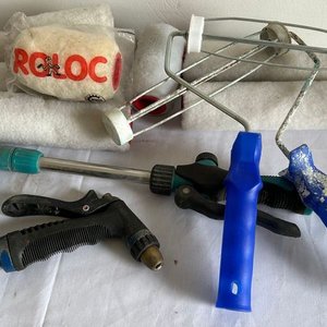 Lote de Rodillos de Pintura, Mango y Aspersor de Jardín - imagen 3
