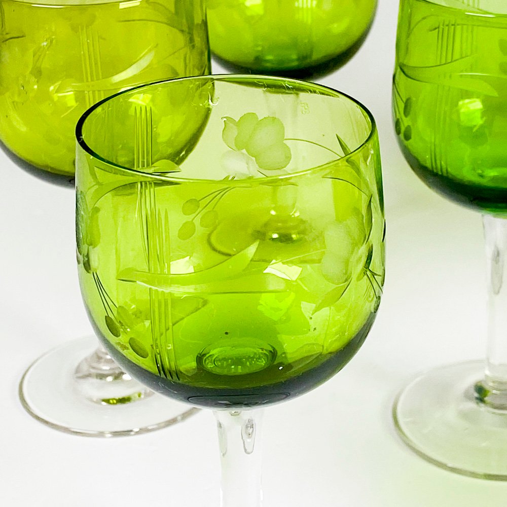 Siete copas de cristal color verdes - imagen 2