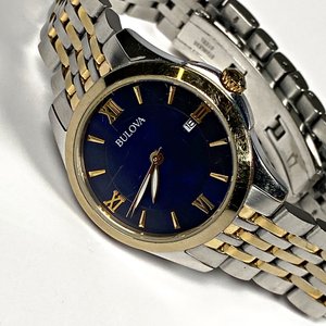 Reloj Pulsera Bulova para Dama con Malla Metálica y Detalles Dorados - imagen 3