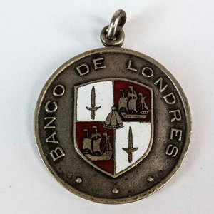 Lote anterior: Medalla de Cobre Plateado y Esmalte Uruguay Banco de Londres