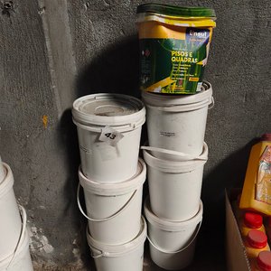 Lote de Baldes de Pintura Acrílica Tinsul Pisos e Quadras - imagen 3