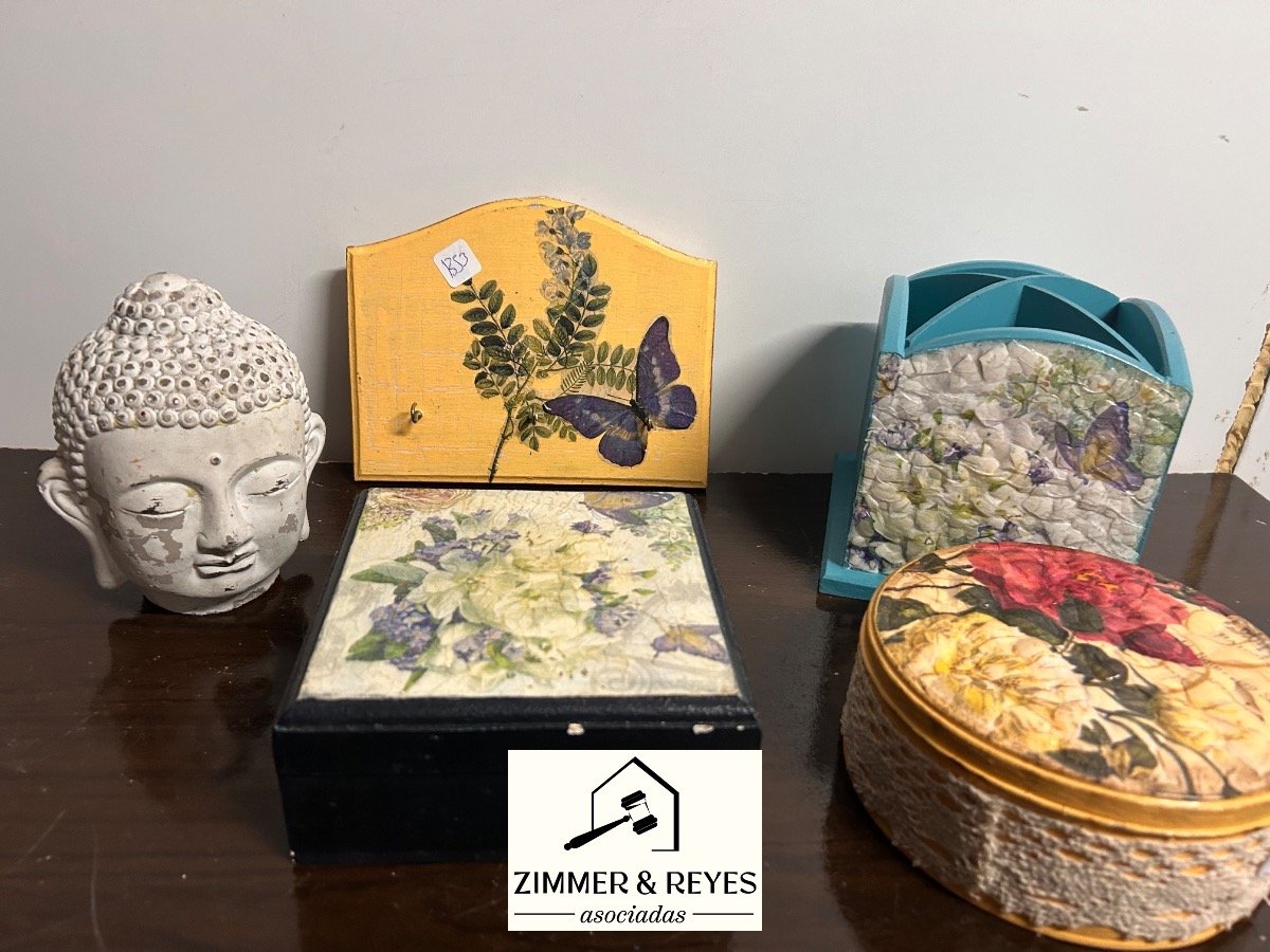 Lote de Decoración: Cabeza de Buda, Cajas y Organizador