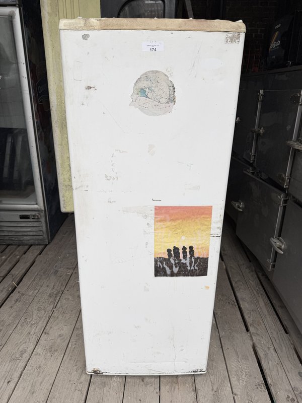 Freezer Vertical Blanco 170 Litros